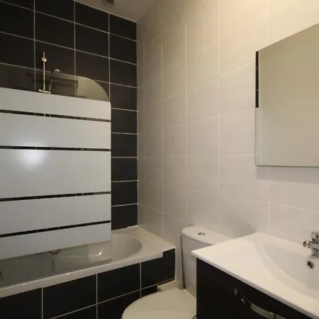 公寓 Beau T3 Avec Wifi Au Centre Du Mont-dore, Proche Des Thermes - Fr-1-608-49 勒蒙多尔