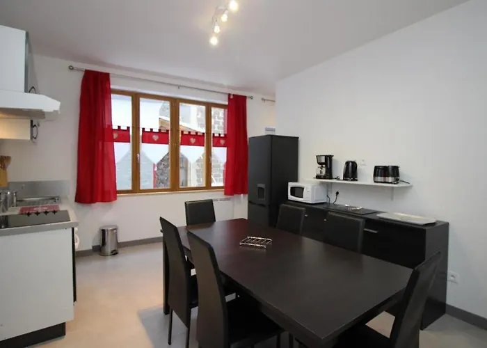 Beau T3 Avec Wifi Au Centre Du Mont-dore, Proche Des Thermes - Fr-1-608-49 Apartamento *