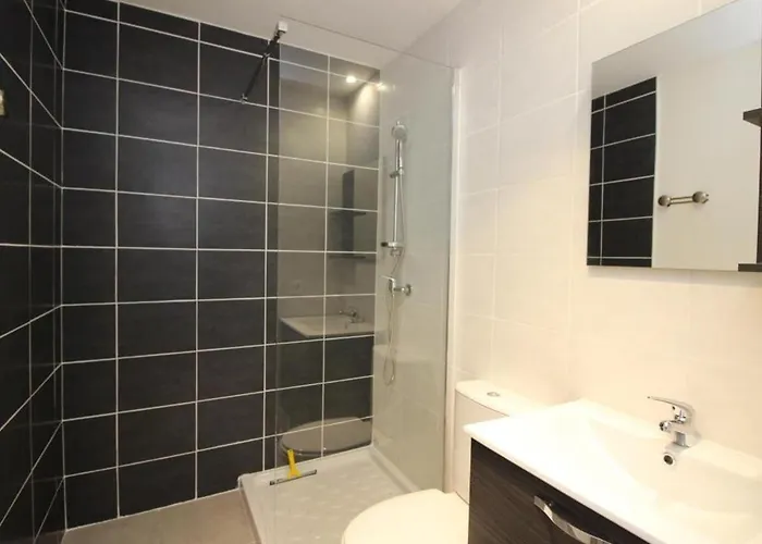 Beau T3 Avec Wifi Au Centre Du Mont-dore, Proche Des Thermes - Fr-1-608-49 Apartamento